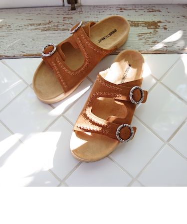 【MINNETONKA ミネトンカ】 スエードベルトサンダル GEORGINE CLASSIC