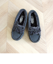 【MINNETONKA/ミネトンカ】 ウッドビーズ ボアモカシンシューズ KYRA SLIPPER