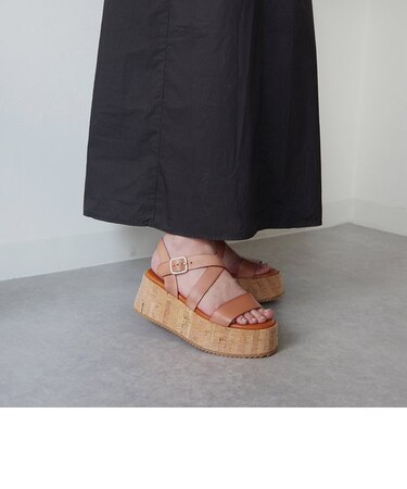 【PUPE プーペ】  厚底クロスベルトサンダル 【23PZ367】