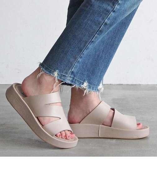 【BUENO SHOES ブエノシューズ】 アシンメトリー プラットフォームサンダル【U4629】