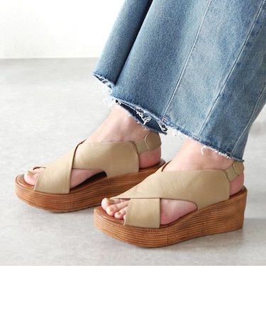 【BUENO SHOES ブエノシューズ】 クロスベルトウエッジソールサンダル【L3402】