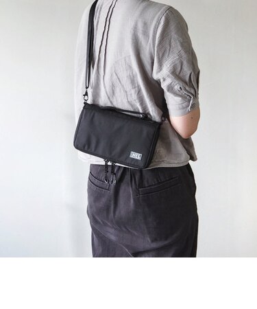 【MEI メイ】 パスポート ショルダーバッグ ミニバッグ ポシェット 財布 【000-205027】