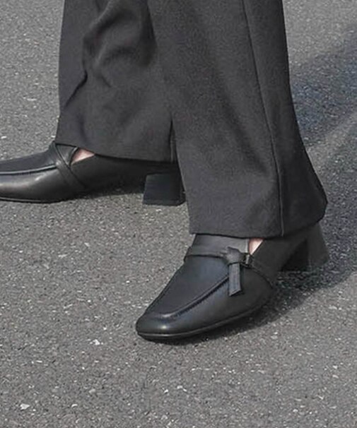 ノイエ ディフュージョン neue diffusion 甲深パンプス/ND23441