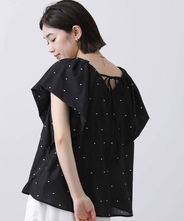 ドット刺繍フリルフレンチスリーブブラウス