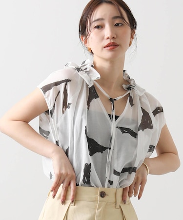 ２＿Ｃペイントフリル衿ＦＲ