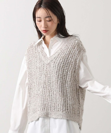 ２＿モヘア混ラメＶベスト