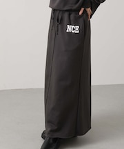 ２＿スウェットロゴＡマキシ