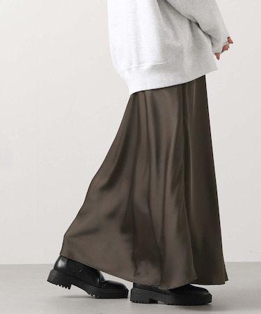 ２＿サテンバイアスセミフレア