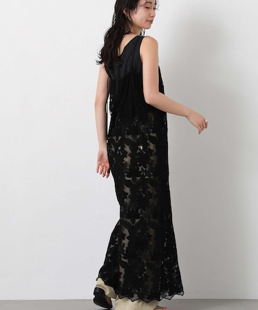 ２＿チュール刺繍レースキャミ