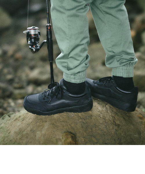 V8610 TYSON BLACK/BLACK 619653-0004｜エービーシー・マートの