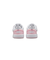 KDV5458　12-16 COURT BOROUGH LOW (TD)　105WHT/PNKFOM　667681-0002