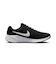 WFZ6829　W REVOLUTION 7 WIDE　001BLACK/WHITE　672199-0001