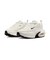 WHF3053　W AIRMAX PORTAL　103SMTWHT/BLK　683601-0004