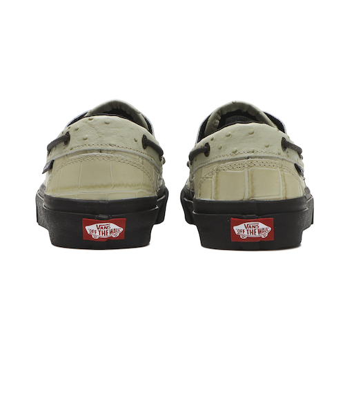 V176CF HYNM 2 EYELET BGE MIX 685702-0001｜エービーシー・マートの