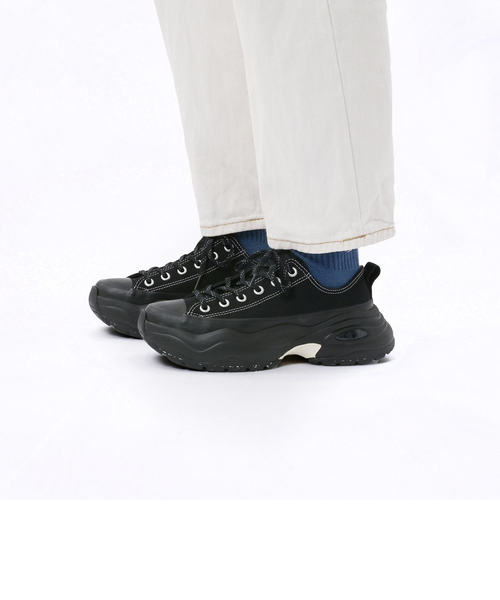 31313161 AS (R) SURGETRAINER OX BLACK/BLACK 687761-0001