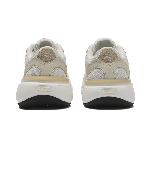 312391 SOFTRIDE EXO NU *01WARM WHITE 690611-0001