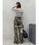 ダメージフレアパンツ