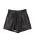 フェイクレザーショートパンツ