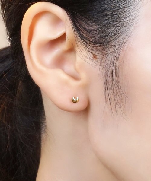 セカンドピアス] K18イエローゴールドネコサカナピアス｜テイク
