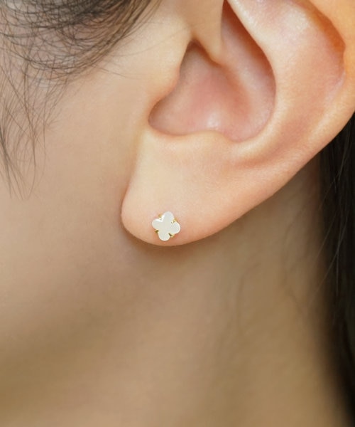 [セカンドピアス]K18リリィカットムーンストーンピアス（ YG)週末限定値下 セカンドピアス] K18リリィカットムーンストーンピアス（ YG)｜テイク