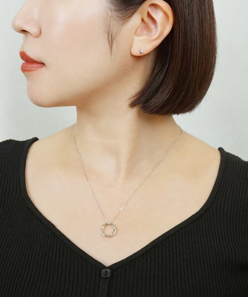 take up セカンドピアス シャインハーフピアス Solo Pierce】[ セカンドピアス] PTダイヤモンド シャインハーフピアス