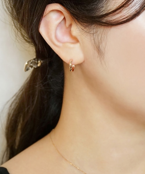 WEB限定商品】K18/K10 ヒシカットフープピアス( PG)｜テイク