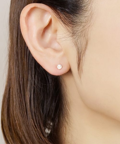 ✿新品✿ K18 ムーンピアス セカンドピアス]K18 ムーンストーンピアス(4mm)｜テイクアップの通販
