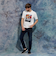 アラカルトグラフィックプリント半袖Tシャツ