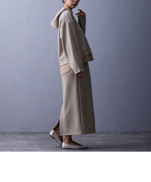 セットアップ】フードプルオーバー×ロングスカート｜ニコルの