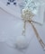 雪薔薇モチーフ襟クリップ
