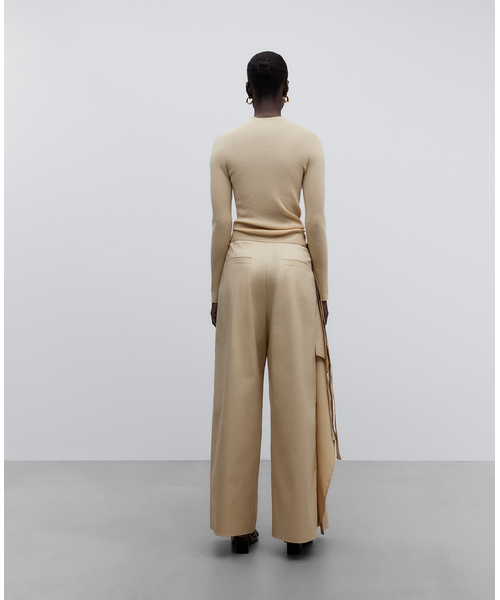 【美品】アドルフォドミンゲスADOLFO DOMINGUEZ-ウールスリムパンツ 美品】アドルフォドミンゲスADOLFO DOMINGUEZ-ウールスリム