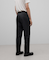 メランジグレーのテーラードパンツ