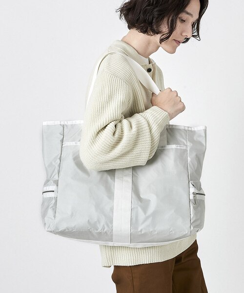 2562　レスポートサック　エッセンシャル　トート　ブランC　白　大草直子　新品 レスポートサック“超軽量”「エッセンシャル」シリーズ