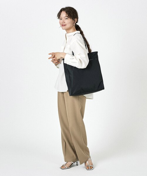 UPTOWN LG BOOK TOTE アップタウンブラック/ブラック
