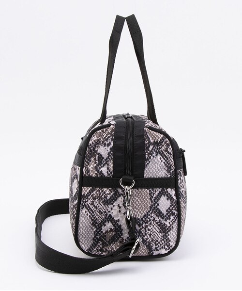 レスポートサック クインバッグ オフィディアン パイソン柄 LeSportsac - レスポートサック クインバッグ オフィディアン パイソン
