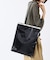VERTICAL CITY TOTE アップタウンブラックシャイン/ブラック2