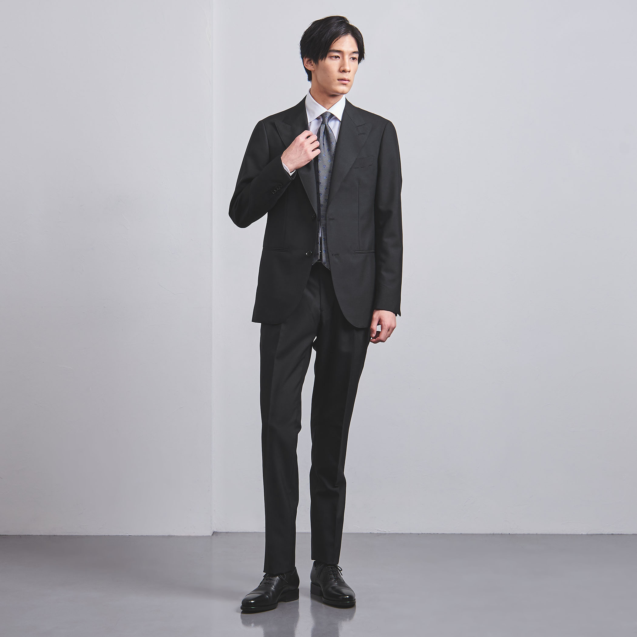 モヘヤトロピカルウール ピークドラペル 2Bスーツ S-MODEL