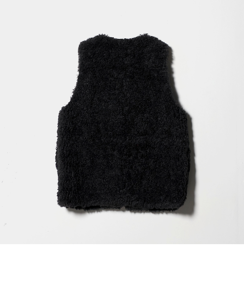 ミズイロインド♡　完売品　フェイクファーベスト ミズイロインド♡ 完売品 フェイクファーベスト - メルカリ