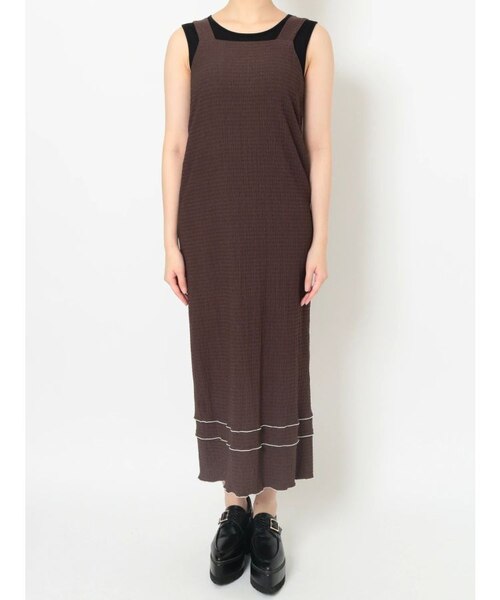 シャーリングスクエアネックワンピース｜マークスタイラー