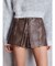 フェイクレザーレイヤーショートパンツ