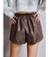 フェイクレザーレイヤーショートパンツ