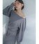 【吉田朱里】タックスリーブオフショルスウェット ※BLACK WEB限定カラー