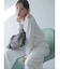 【吉田朱里】タックスリーブオフショルスウェット ※BLACK WEB限定カラー