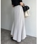 カットジョーゼットヘムスカート