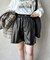 ギャザーウエスト合皮ショートパンツ