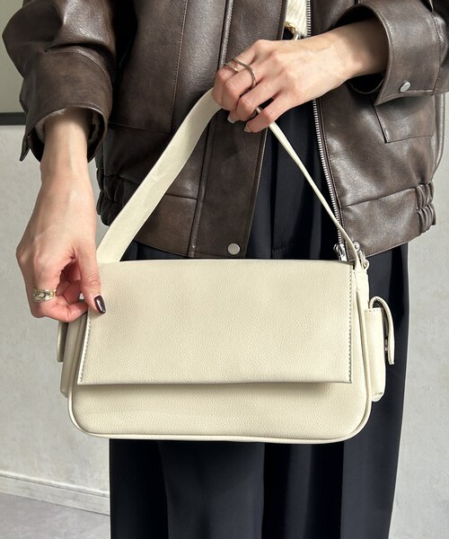 ラリーキルトバッグ〔ブラック〕横型　アップサイクル　底板・ポケット・マグネット付き