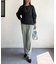 カットタックテーパードパンツ