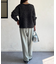 カットタックテーパードパンツ