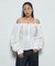 【WHO'S WHO gallery】2WAYオフショルダーパフスリーブブラウス