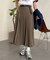ベルト付きプリーツスカート